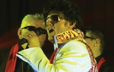 Elvis – The Mafia & Sweets