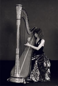 Photo 2 of  harpist Dominique Piana